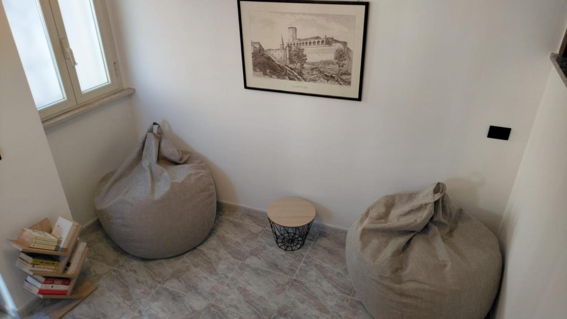 Piazza Varese Valentano Kültér fotó