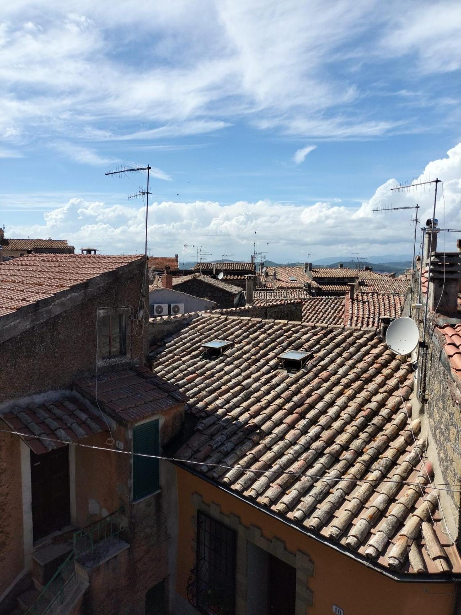 Piazza Varese Valentano Kültér fotó